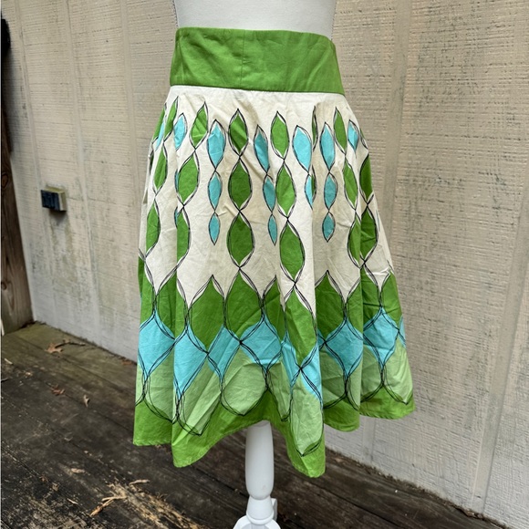 Sangria Green Cream and Blue Retro Print Skater Skirt - Picture 3 of 5